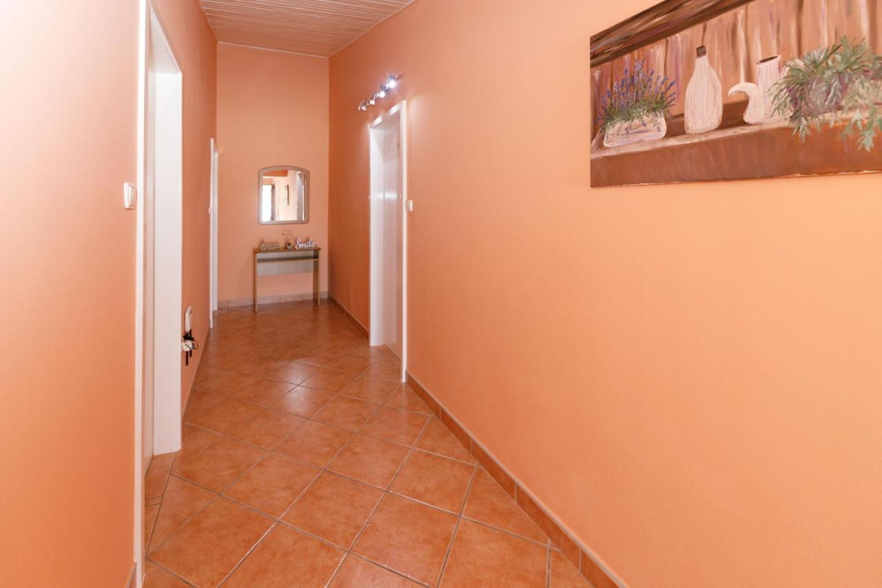 Villa Neda Makarska Exterior foto